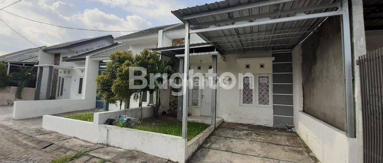 RUMAH SIAP HUNI SENTRALAND DRIYOREJO GRESIK 1