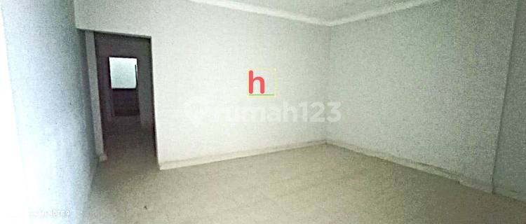 3-story shop house in Green Garden 1