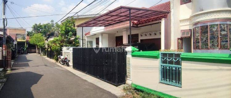 Rumah Bgs Murah Banget di Komp Duren Sawit Baru, Duren Sawit 1