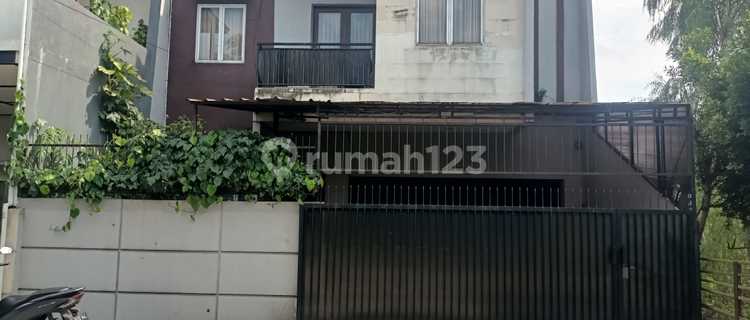 Super Cheap 2-story house in Kav Hankam, Jl Strategi 3, Joglo, Kembangan 1