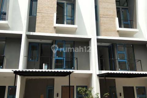 Dijual Rumah Siap Huni Provence Suite Bsd City 1