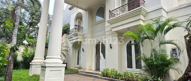 Rumah Disewakan Kemang Jakarta Selatan,bangunan 2 Lantai Ada Swimming Pool 1