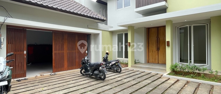 For Rent Kemang Jakarta Selatan Area Bebas Banjir Bisa Untuk Kantor!!! 1