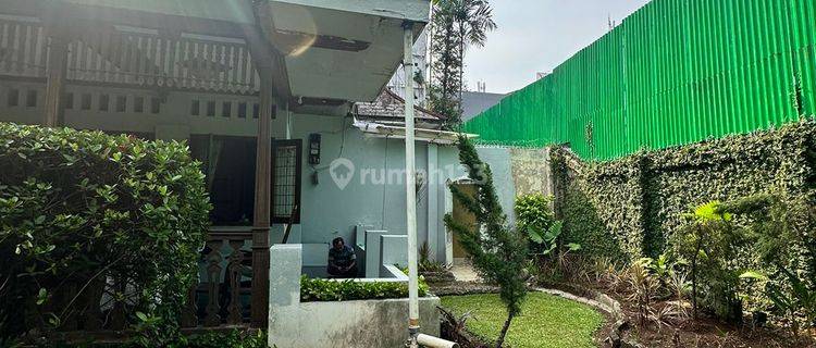 Dijual Rumah Tua Bagus 2 Lantai di Menteng Jakarta Pusat. Dsiefk 1