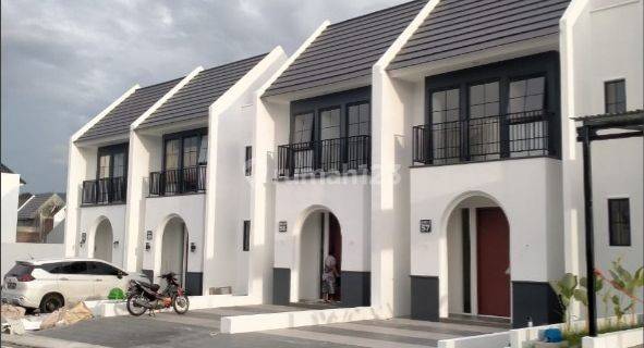 Somerville 2 lantai cluster Skypark di Citraland Winangun Manado 1