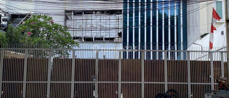 Jual Gedung Siap Pakai Lokasi Strategis Di Menteng Jakarta 1