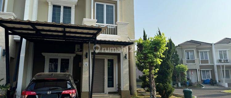 Rumah 2 Lantai Bagus Furnished di Cluster Monaco Village , Tangerang 1