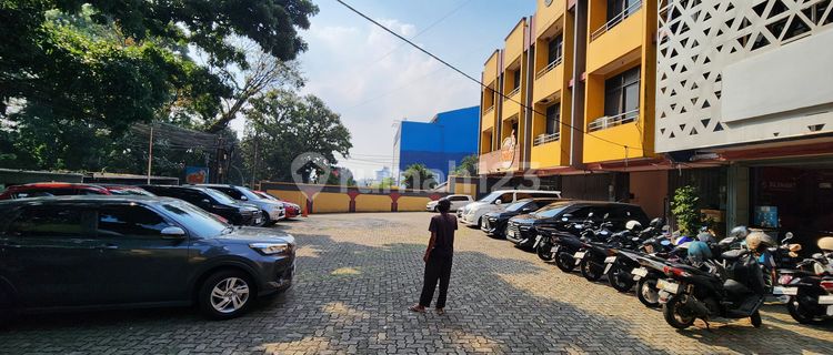 For Rent: Pajajaran Roadside Shop House in Bogor, Near Unyil Bread. 1