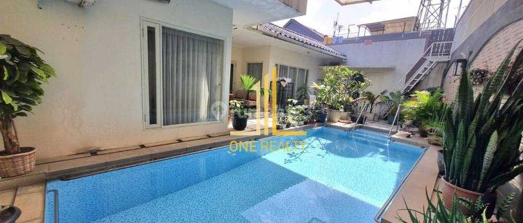 Rumah Lux With Swimming Pool Turangga, Bandung 1