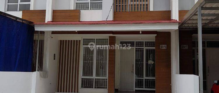 Disewakan Rumah 2 Lantai Dengan Ac 4 Unit 1