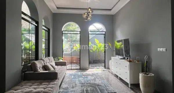 Jual Ruang Usaha Di Mainroad Turangga Bandung Kota 1