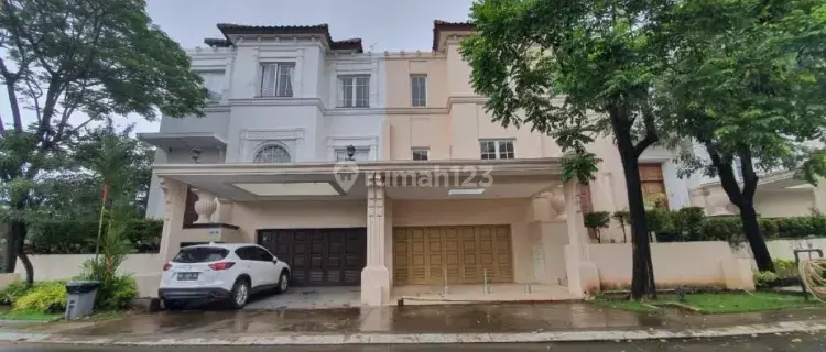 Rumah di The Mutiara 1