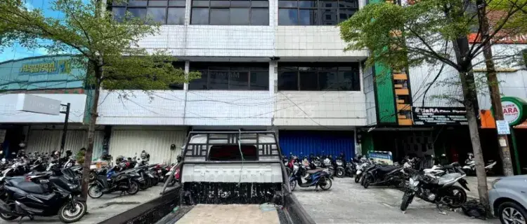 Ruko Jalan Boulevard W 1