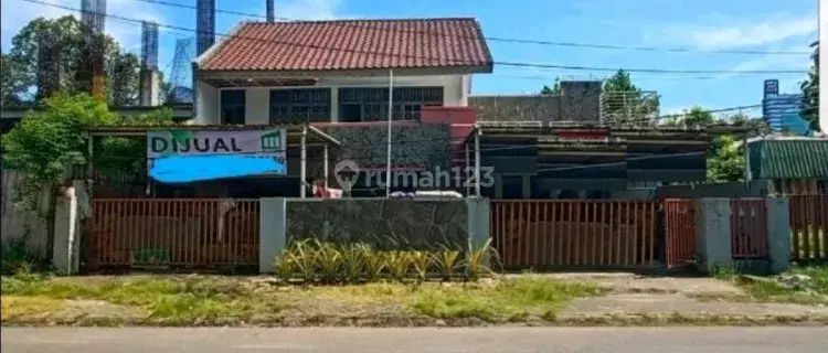 Rumah Tua di Jalan Chairil Anwar R 1
