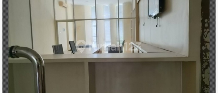 Ruko siap pakai Tengah kota semarang 1