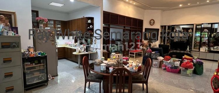 Jual Rumah Mewah di Semarang Atas 1