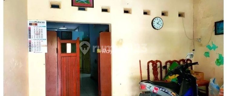 Jual Rumah Lama Di Tengah Kita..deket Simpang Lima 1