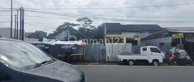 Land in Ngaliyan..Suitable for Warehouse/Showroom/Restaurant 1