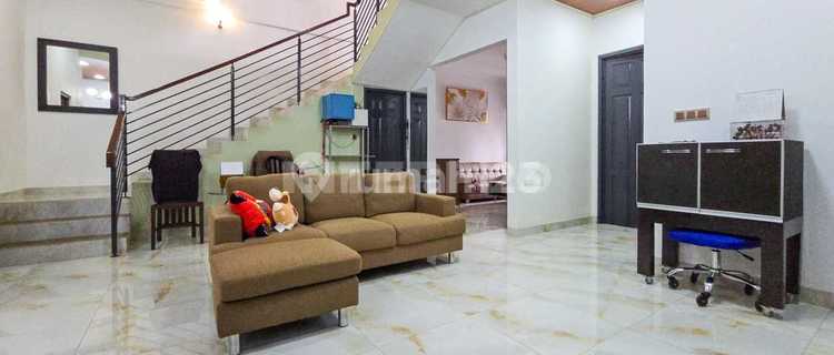 Rumah Siap Huni Taman Intercon Kebon Jeruk Luas Tanah 200m2 1