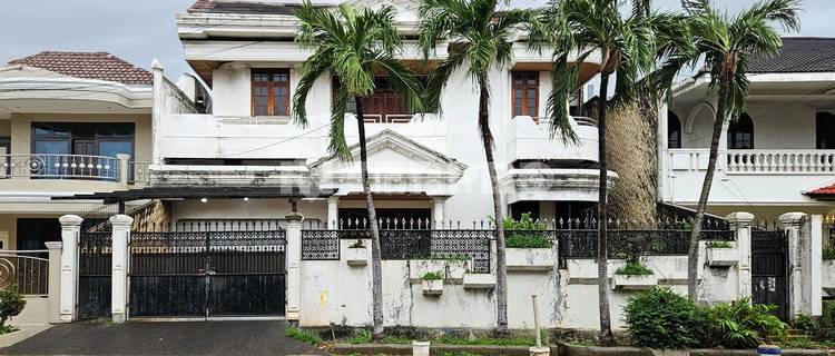 Rumah 2 Lantai di Sunrise Garden Jakarta Barat Luas 374m2 1