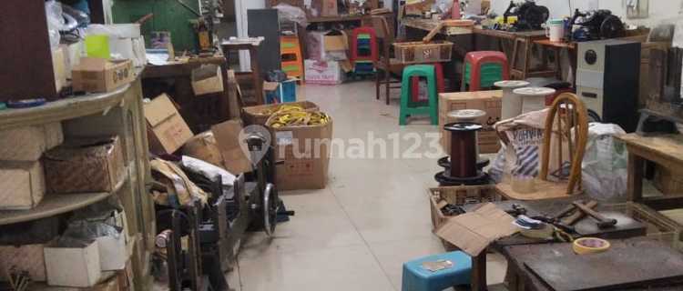 Ruko Kresek Raya West Jakarta For Quick Sale, Land Area 108 M² (4x27), Building Area 250 M², 2.5 Floors, Fully Equipped with Lift. 1