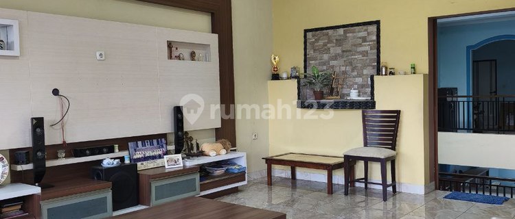 DISEWAKAN! Rumah Mewah Awani Residence, Full Furnish, 5 KT 1