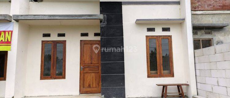 Rumah Baru Shm Pinggir Jalan Dekat Polsek Secang 1