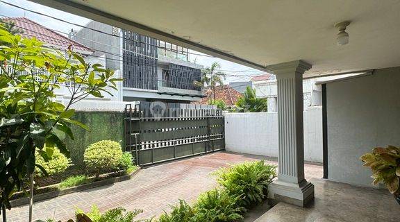 Rumah 2 Lantai di Jl. Kesehatan Vi, Petojo Selatan, Jakarta Pusat, Jakarta Pusat 1