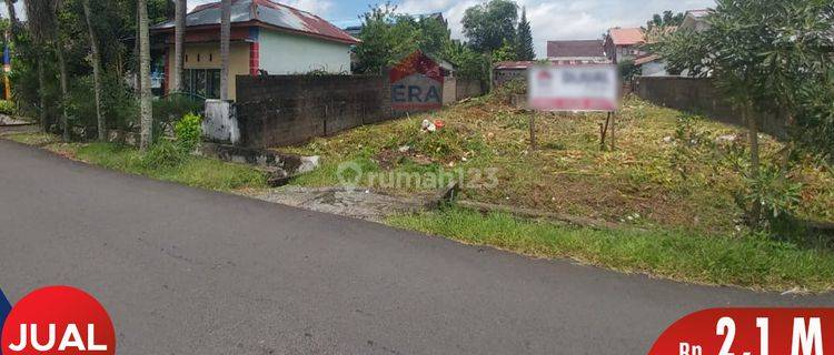 Tanah Tengah Kota di Jalan Madura Pontianak  1