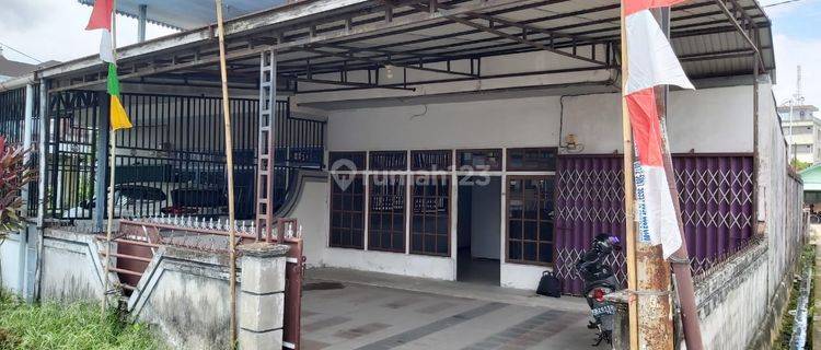 Rumah Tengah Kota Jl. Cendana, Pontianak Kota 1