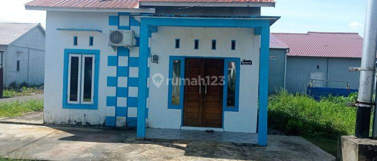 Rumah Tanah Luas di Jalan Dharma Putra Pontianak Utara  1