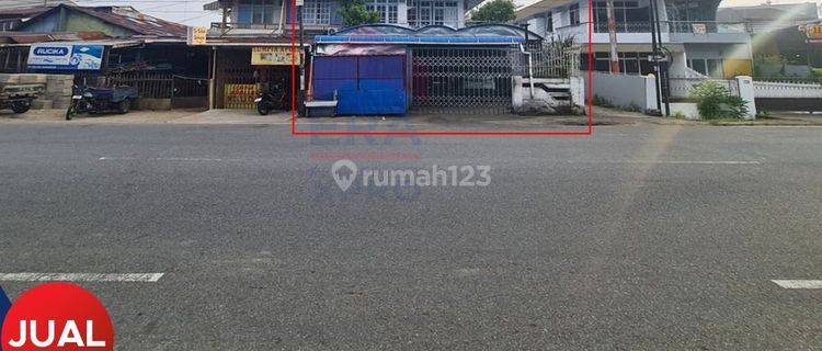 Rumah 2 Lantai Posisi Tepi jalan Raya Kota Pontianak 1