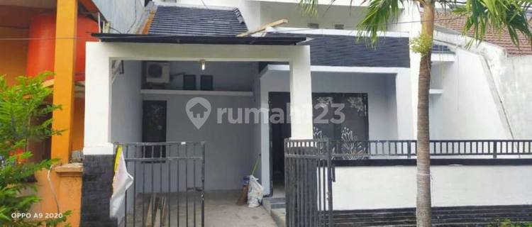 Dijual Rumah Siap Huni di Jalan Manyar Rejo, Surabaya, Jawa Timur 1