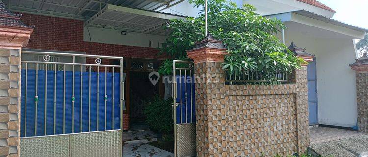 Dijual rumah siap huni di pare kediri Baru 1