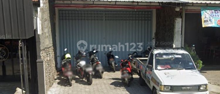 For rent, cheap shop house in Kediri city. 1