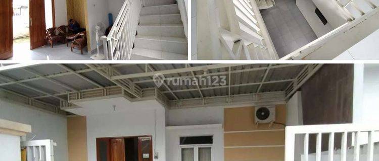 Dijual rumah dua lantai siap huni di kota kediri 1