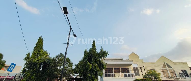 Disewakan ruko dua lantai di kota madiun 1