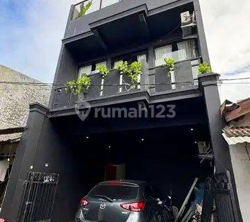 Murah, Nego. Dekat Mrt, No Banjir. Rumah Dijual Gandaria Utara 1