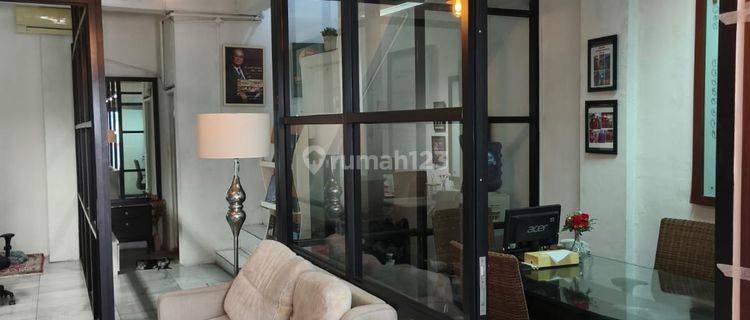 Ruko 4.5 Lantai Di Radio Dalam Raya, Kebayoran Baru, Jakarta Selatan 1