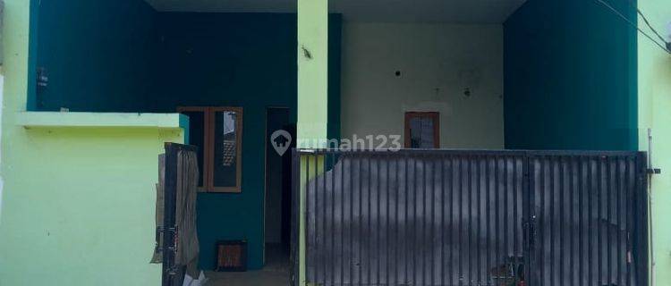 Rumah Kontrakan Bagus Unfurnished SHM di Puri Harapan, Bekasi b0903  1