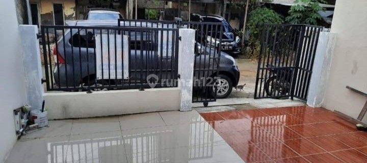 Rumah Kontrakan Bagus Unfurnished SHM di Puri Harapan Bekasi, Bekasi B0480 1