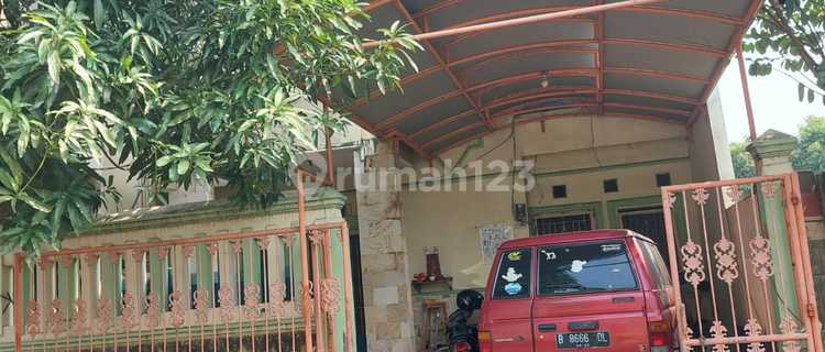 Dijual Rumah Bagus 2 Lt di Komplek Taman Kencana Jakarta Barat 1