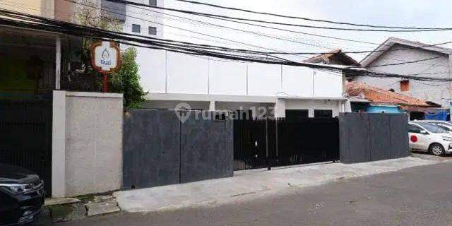 Rumah Kost Bagus Dan Strategis di Mampang Prapatan Jakarta Selatan 1