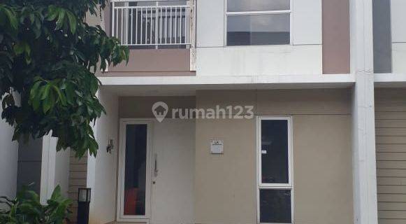For Rent !! Rumah Strategis Summarecon Karawang 1
