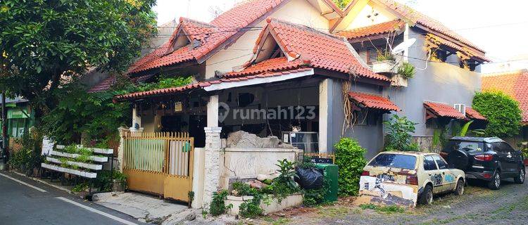 Rumah Tua Hoek 1 Muka di Jalan Balikpapan, Dekat Cideng Roxy  1