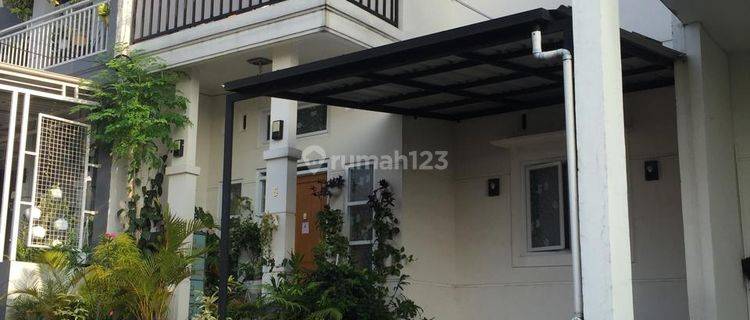 Dijual Rumah 2 Lantai Lokasi di Komplek Cahaya Regency Cimenyan  Bandung 1