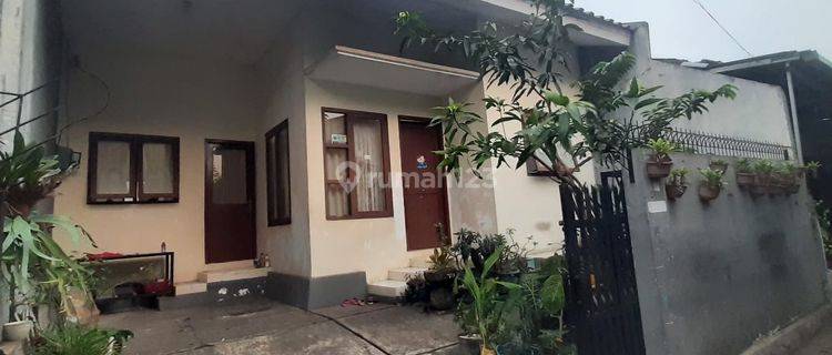 Dijual Rumah 2 lantai Didaerah Cireunde,Ciputat Timur Tanggerang Selatan 1