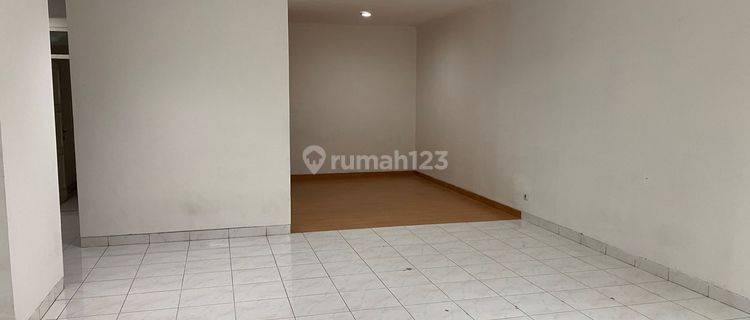 Disewa Rumah 2 Lt Siap Huni Bagus Daan Mogot Baru Tampak Siring 1