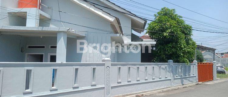 RUMAH CANTIK TERAWAT SANGAT NYAMAN SIAP HUNI 1