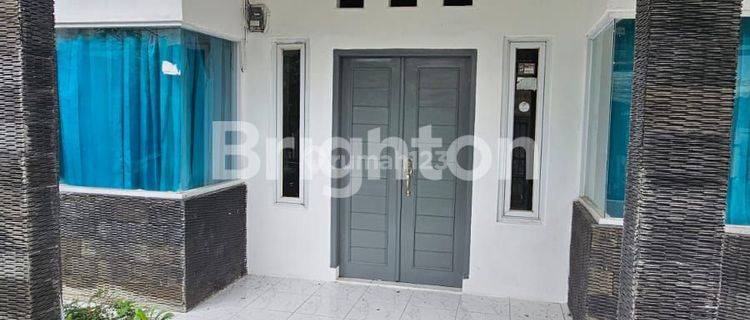 DIJUAL RUMAH DENGAN HALAMAN LUAS DAN HARGA MURAH 1